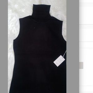 Charcoal Grey Sleeveless Turtleneck Knit Pull-Over Sweater